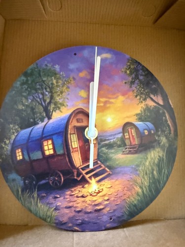 Bow top caravan - , wall