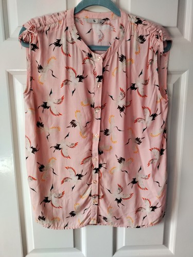 Sleeveless button shirt - button, up