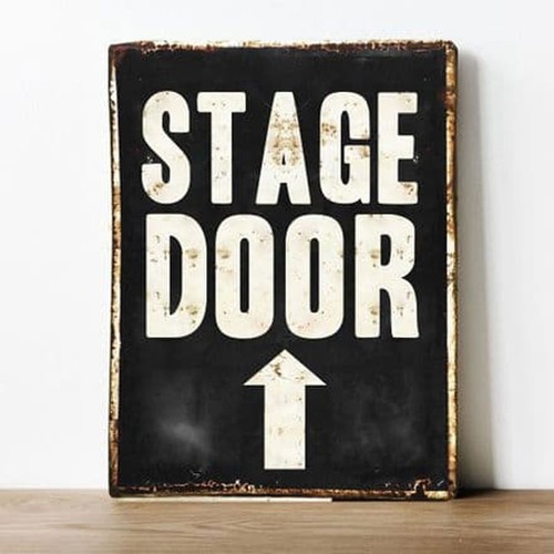 Vintage effect metal theatre - metal,